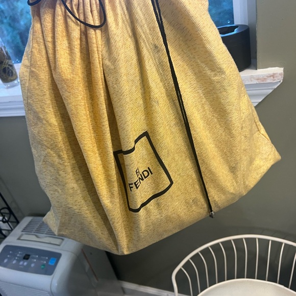 Fendi backpack - Picture 9 of 12